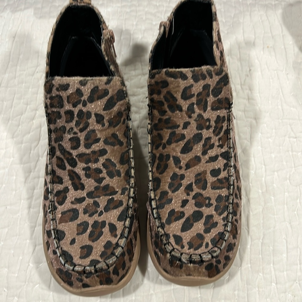Vintage Leopard Print Booties with faux hair.
